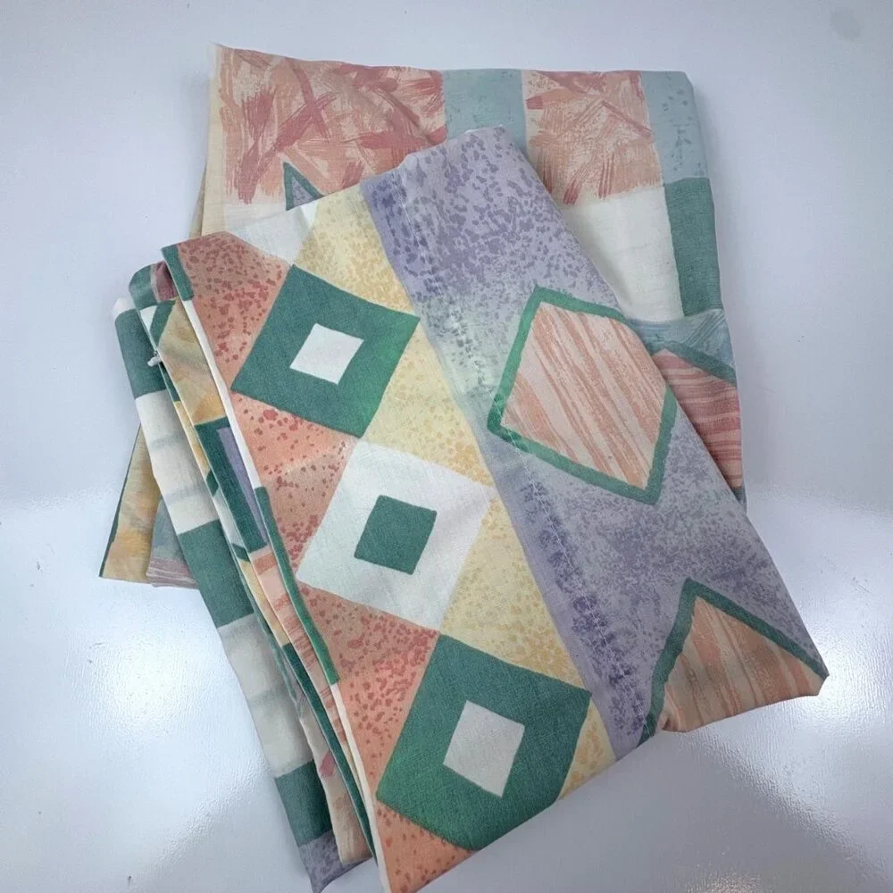 Vintage Stevens Percale Set‎ of 2 Standard Abstract Geometric Pastel Pillowcases